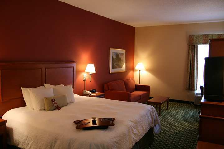 Hampton Inn By Hilton Concord/Bow Kamer foto